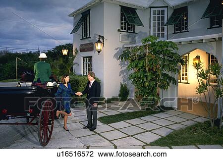 Stock Image - hamilton, carriage, tavern, moores, tom, horse. Fotosearch