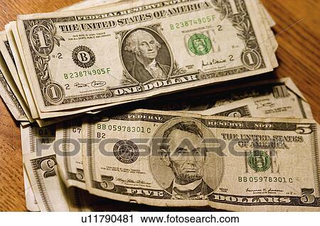 Stock Image - minnesota, betting, bloomington, bowl, super, money. Fotosearch