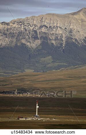 Picture - pincher, view, nw, mountains, rocky, scenic. Fotosearch