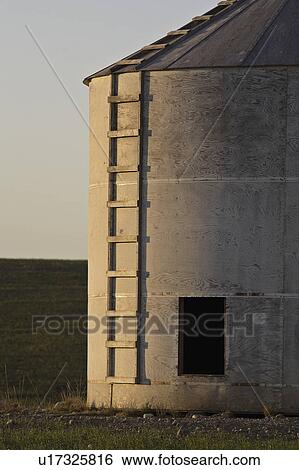 round, saskatchewan, scenic, grain, old View Large Photo Image Stock Photograph - round, saskatchewan, scenic, grain, old. Fotosearch