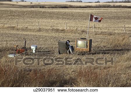 Stock Image - rural, living, canada, saskatchewan, scenic, outdoor. Fotosearch