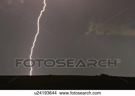 Picture - scenic, lightning, storm, thunder, photographed, bolt. Fotosearch