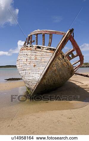 Picture - vessel, donegal, ship, boat, ireland, derrybeg. Fotosearch