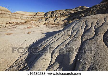 badlands dinosaur dig