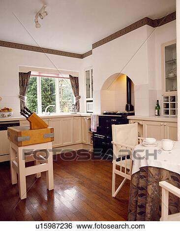 Stock Photograph - country, interior, kitchens, traditional, floor, interiors. Fotosearch