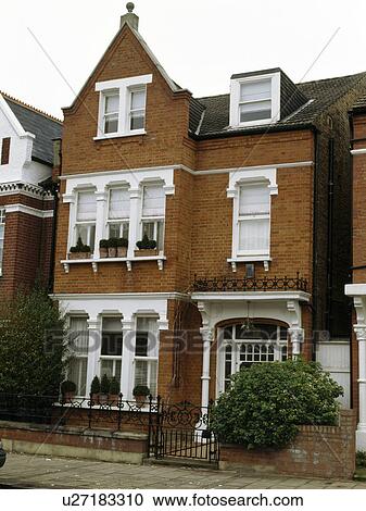 Semi-detached traditional Edwardian town house View Large Photo Image Stock Image - Semi-detached traditional Edwardian town house. Fotosearch
