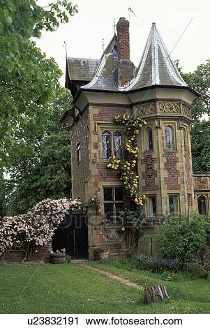 Victorian House