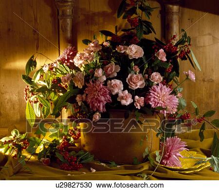 Stock Image - Still-Life of pink roses. Fotosearch