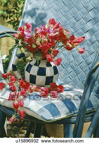 Stock Image - Still-Life of sweetpeas. Fotosearch