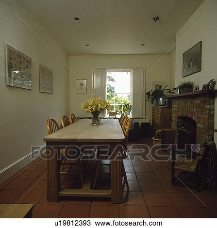 traditional, interior, diningrooms, interiors, furniture, flowers View Large Photo Image Stock Image - traditional, interior, diningrooms, interiors, furniture, flowers . Fotosearch