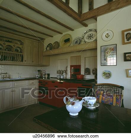 agas, interior, cottage, kitchens, interiors, crockery View Large Photo Image Stock Photograph - agas, interior, cottage, kitchens, interiors, crockery. Fotosearch