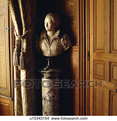 Close-up of marble bust on classical marble column View Large Photo Image Picture - Close-up of marble bust on classical marble column. Fotosearch