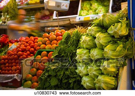 Lettuce and bundles of spinach on Spanish market stall in Malaga View Large Photo Image Stock Image - Lettuce and bundles of spinach on Spanish market stall in Malaga. Fotosearch