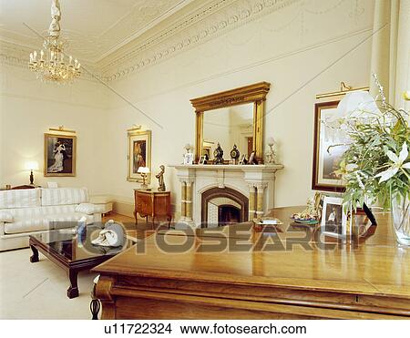 Picture - Grand piano in traditional living room. Fotosearch
