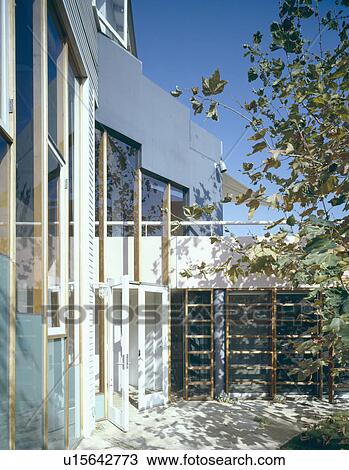 Modern Californian house with paving in front of glass door View Large Photo Image Stock Image - Modern Californian house with paving in front of glass door. Fotosearch