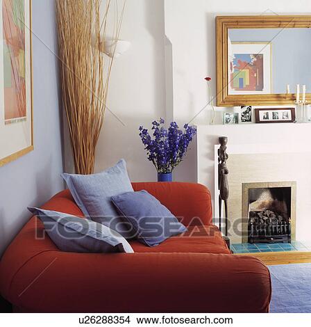 Picture - Red sofa in modern living room. Fotosearch