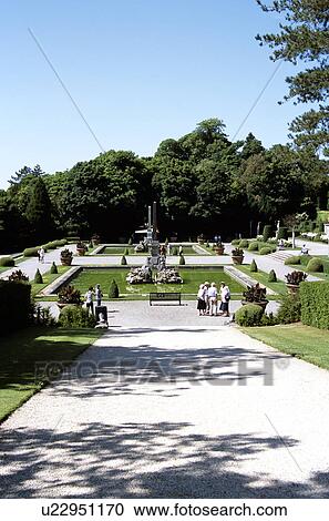 Blenheim Palace, Woodstock, near Oxford, Oxfordshire, England. View along path to lower water terrace. View Large Photo Image Stock Image - Blenheim Palace, Woodstock, near Oxford, Oxfordshire, England. View along path to lower water terrace.. Fotosearch