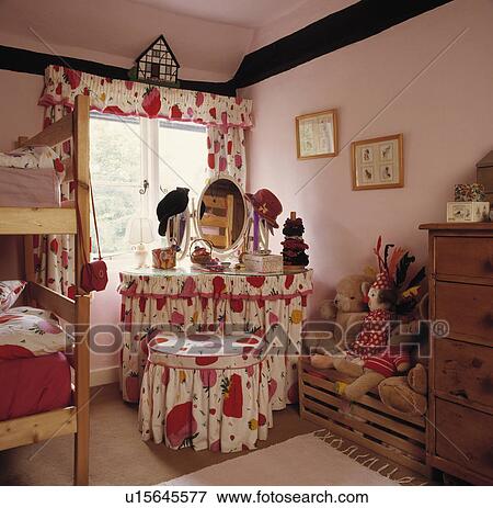 Red Strawberry Patterned Dressingtable Drapes And Loosecover On