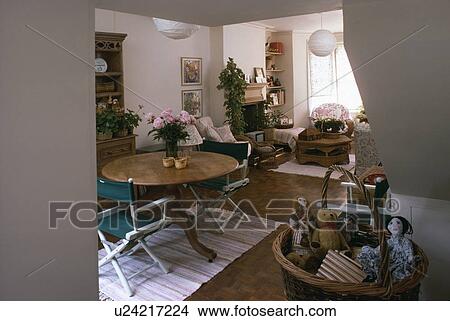Picture - Small openplan dining and living room in apartment. Fotosearch