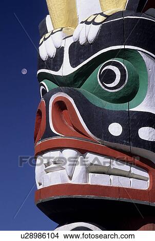 Picture - art totem poles stanley park part. Fotosearch