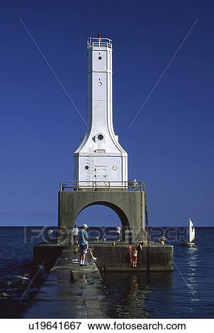 Stock Photo -  lighthouse wisconsin breakwater light port wi. Fotosearch