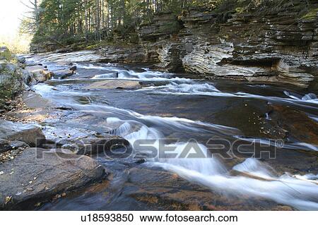 Stock Image -  lower ammonoosuc falls waterfall white mountains. Fotosearch