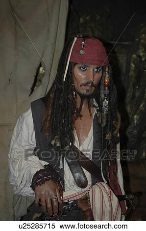 madame tousseau wax museum captain jack sparrow View Large Photo Image Stock Photography - madame tousseau wax museum captain jack sparrow. Fotosearch