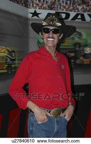 madame tousseau wax museum dale earnhardt nascar View Large Photo Image Stock Image - madame tousseau wax museum dale earnhardt nascar. Fotosearch