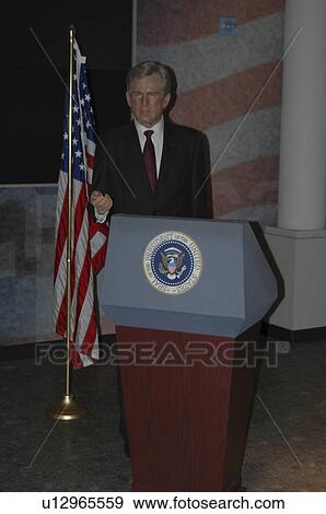 madame tousseau wax museum president george bush View Large Photo Image Stock Photo -  madame tousseau wax museum president george bush. Fotosearch