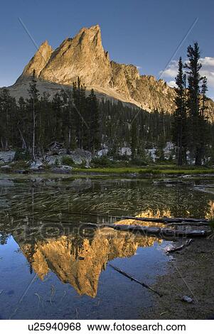 pattern reflection el capitan sawtooth area twd View Large Photo Image Stock Photo - pattern reflection el capitan sawtooth area twd . Fotosearch