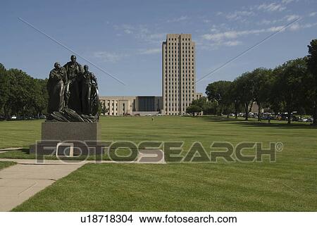 bismarck north dakota state capital grounds View Large Photo Image Picture - bismarck north dakota state capital grounds. Fotosearch