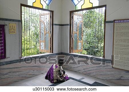 Stock Image -  family baby photos various locations in india. Fotosearch