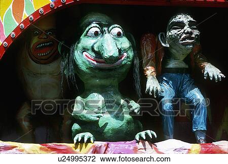family general submission photos amusement park View Large Photo Image Stock Image - family general submission photos amusement park. Fotosearch
