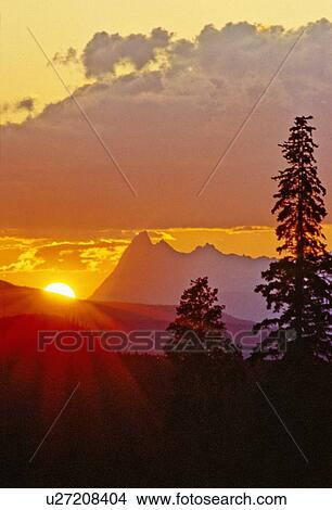 nature spectalur view west coast sunset over View Large Photo Image Picture - nature spectalur view west coast sunset over. Fotosearch