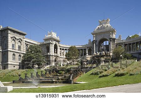 Stock Image -  marseille palais de longchamp des beauxarts 1869. Fotosearch