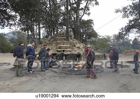 guatemala mayan religious ceremony central latin View Large Photo Image Picture - guatemala mayan religious ceremony central latin. Fotosearch