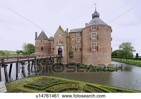 Stock Image -  north brabant holland medieval castle kasteel. Fotosearch