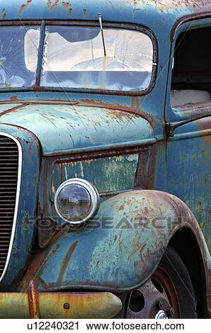 Stock Image -  vintage conceptual vertical section image pick. Fotosearch
