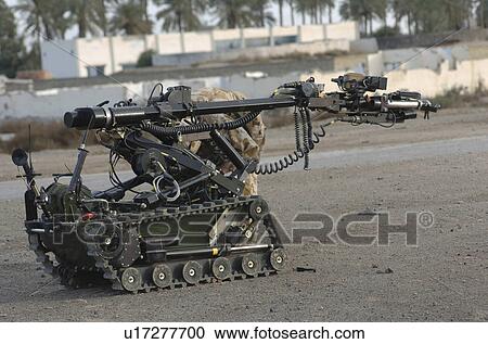 Stock Image -  welsh guards battel group tour duty in iraq 2004. Fotosearch