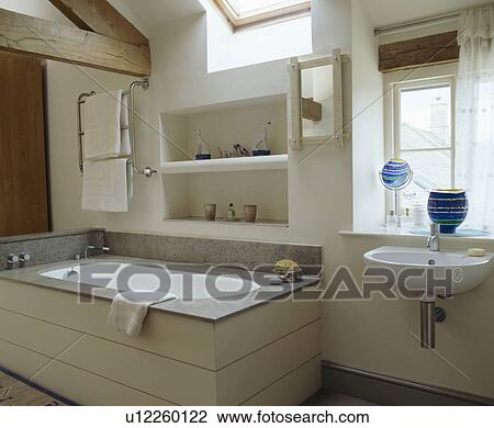 Stock Image - Modern white bathroom. Fotosearch