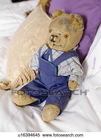 Close-up of old teddybear View Large Photo Image Stock Photography - Close-up of old teddybear. Fotosearch