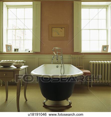Rolltop Bath In The Centre On Pink And Cream Townhouse Bathroom Rolltop Bath In The Centre On Pink And