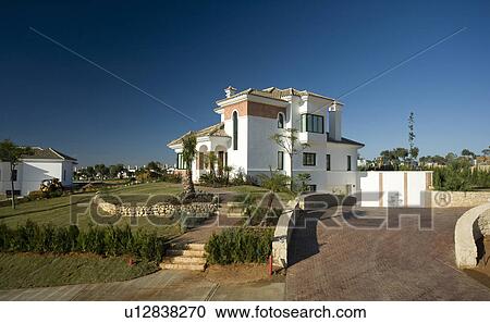New villa at Arcos de la frontera Golf course Southern Spain View Large Photo Image Stock Image - New villa at Arcos de la frontera Golf course Southern Spain. Fotosearch