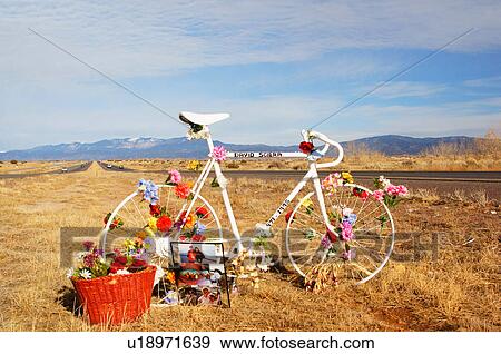 design descansos new mexico hispanic exhibit View Large Photo Image Stock Photo - design descansos new mexico hispanic exhibit . Fotosearch