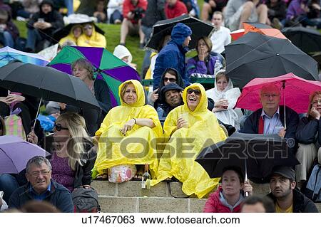 England, london, wimbledon., zuschauer, sitzen, auf ...