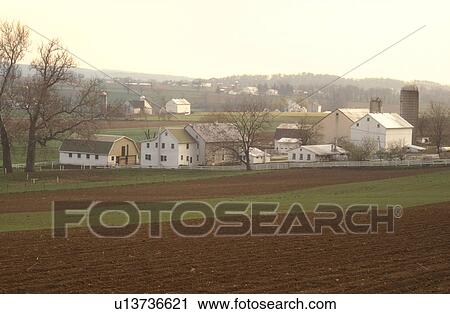 Amish, Lancaster County, Pennsylvania, farm, Freshly plowed fields in scenic Amish farmland in picturesque Pennsylvania Dutch Country. View Large Photo Image Stock Image - Amish, Lancaster County, Pennsylvania, farm, Freshly plowed fields in scenic Amish farmland in picturesque Pennsylvania Dutch Country.. Fotosearch