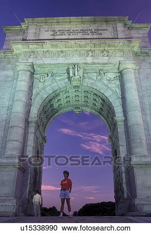 arch, Valley Forge Park, arc, Valley Forge, Pennsylvania, National Memorial Arch illuminated in the evening in Valley Forge National Historical Park in Valley Forge in the state of Pennsylvania. View Large Photo Image Stock Image - arch, Valley Forge Park, arc, Valley Forge, Pennsylvania, National Memorial Arch illuminated in the evening in Valley Forge National Historical Park in Valley Forge in the state of Pennsylvania.. Fotosearch