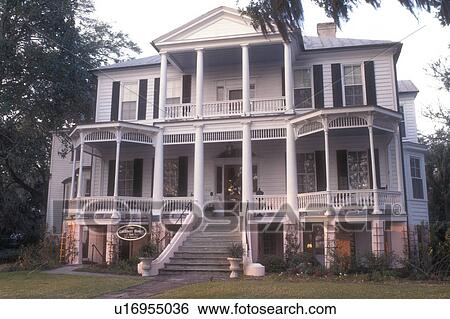 Beaufort, South Carolina, Inn, antebellum, The Cuthbert House Inn a bed & breakfast in Beaufort, South Carolina. View Large Photo Image Stock Photograph - Beaufort, South Carolina, Inn, antebellum, The Cuthbert House Inn a bed & breakfast in Beaufort, South Carolina.. Fotosearch