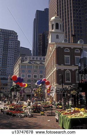 Boston, Marketplace, Faneuil Hall, outdoor market, Quincy Market, Massachusetts, Flower, balloon and fruit stands at Faneuil Hall Marketplace in downtown Boston in the state of Massachusetts. View Large Photo Image Stock Photo - Boston, Marketplace, Faneuil Hall, outdoor market, Quincy Market, Massachusetts, Flower, balloon and fruit stands at Faneuil Hall Marketplace in downtown Boston in the state of Massachusetts. . Fotosearch