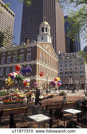 Boston, Marketplace, Faneuil Hall, outdoor cafe, Quincy Market, Massachusetts, View of flower and balloon stands at Faneuil Hall Marketplace from an outdoor cafe in downtown Boston in the state of Massachusetts. View Large Photo Image Stock Photography - Boston, Marketplace, Faneuil Hall, outdoor cafe, Quincy Market, Massachusetts, View of flower and balloon stands at Faneuil Hall Marketplace from an outdoor cafe in downtown Boston in the state of Massachusetts. . Fotosearch